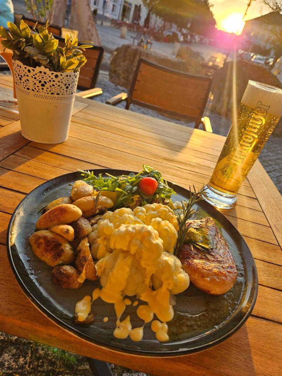 באד פרנקנהאוזן Hotel-Restaurant Thueringer Hof מראה חיצוני תמונה