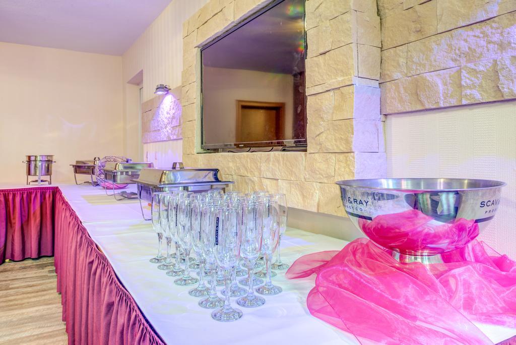 באד פרנקנהאוזן Hotel-Restaurant Thueringer Hof מראה חיצוני תמונה